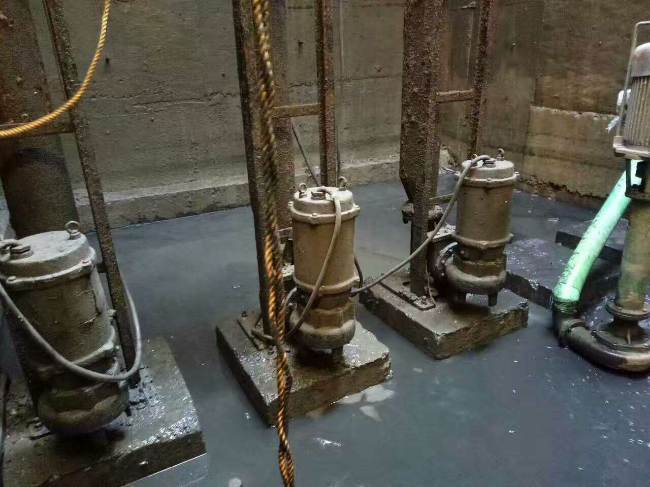 江州污水池清理